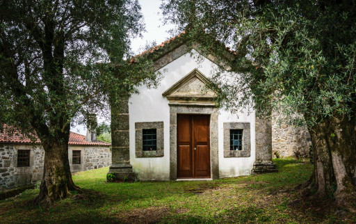Capela Senhora dos Remedios Frente - Cópia.jpg