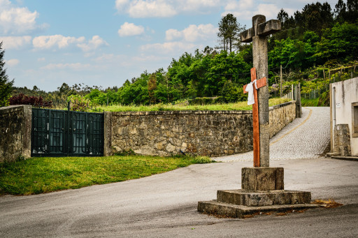 Cruzeiro paroquial rendufe - Cópia.jpg