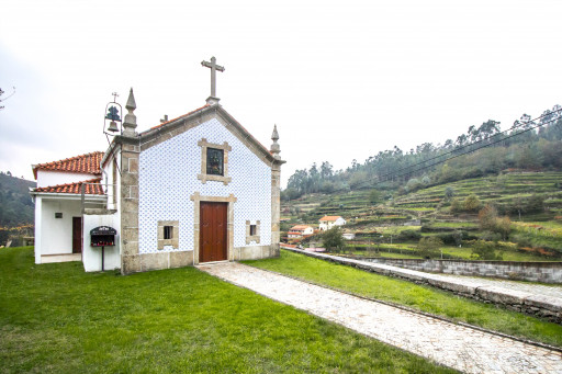 Capela de Santa Luzia.jpg